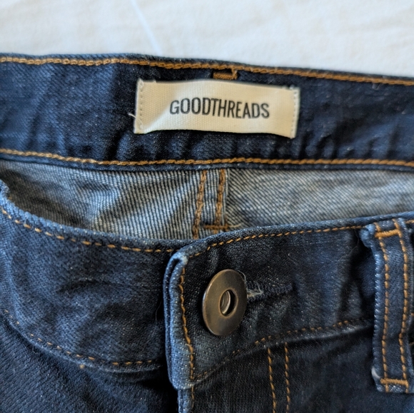 GOODTHREADS | Men's Slim Dark Denim - Picture 4 of 5